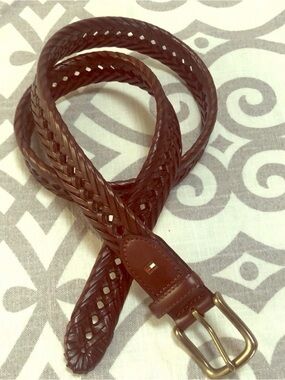 Men’s Tommy Hilfiger braided leather belt. NWOT